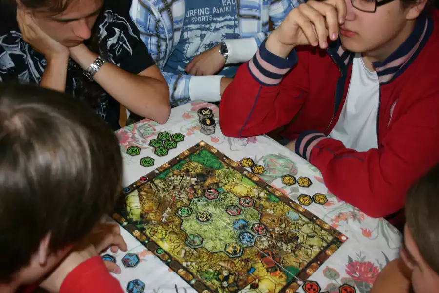 Ustroń Planszówki i gry fabularne - wakacje dla młodzieży w górach
